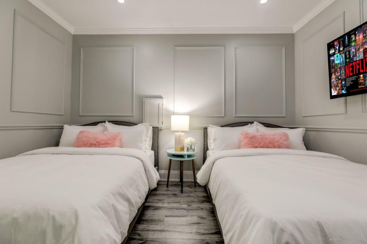 The Westlake Toronto Ngoại thất bức ảnh