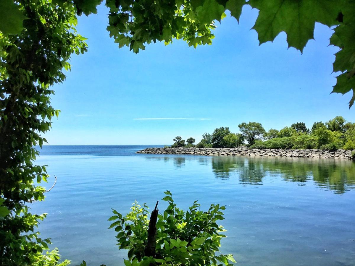 The Westlake Toronto Ngoại thất bức ảnh