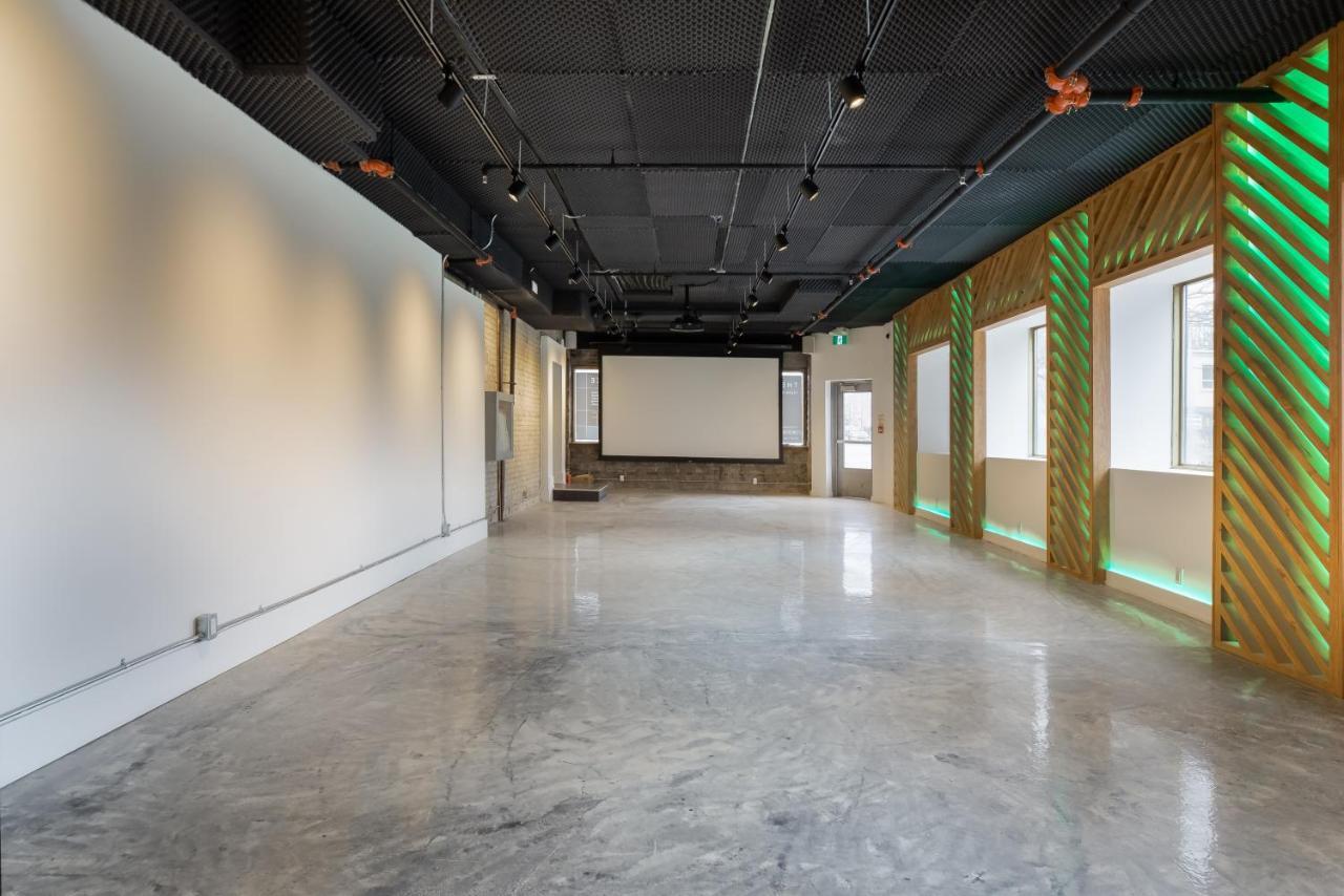 The Westlake Toronto Ngoại thất bức ảnh